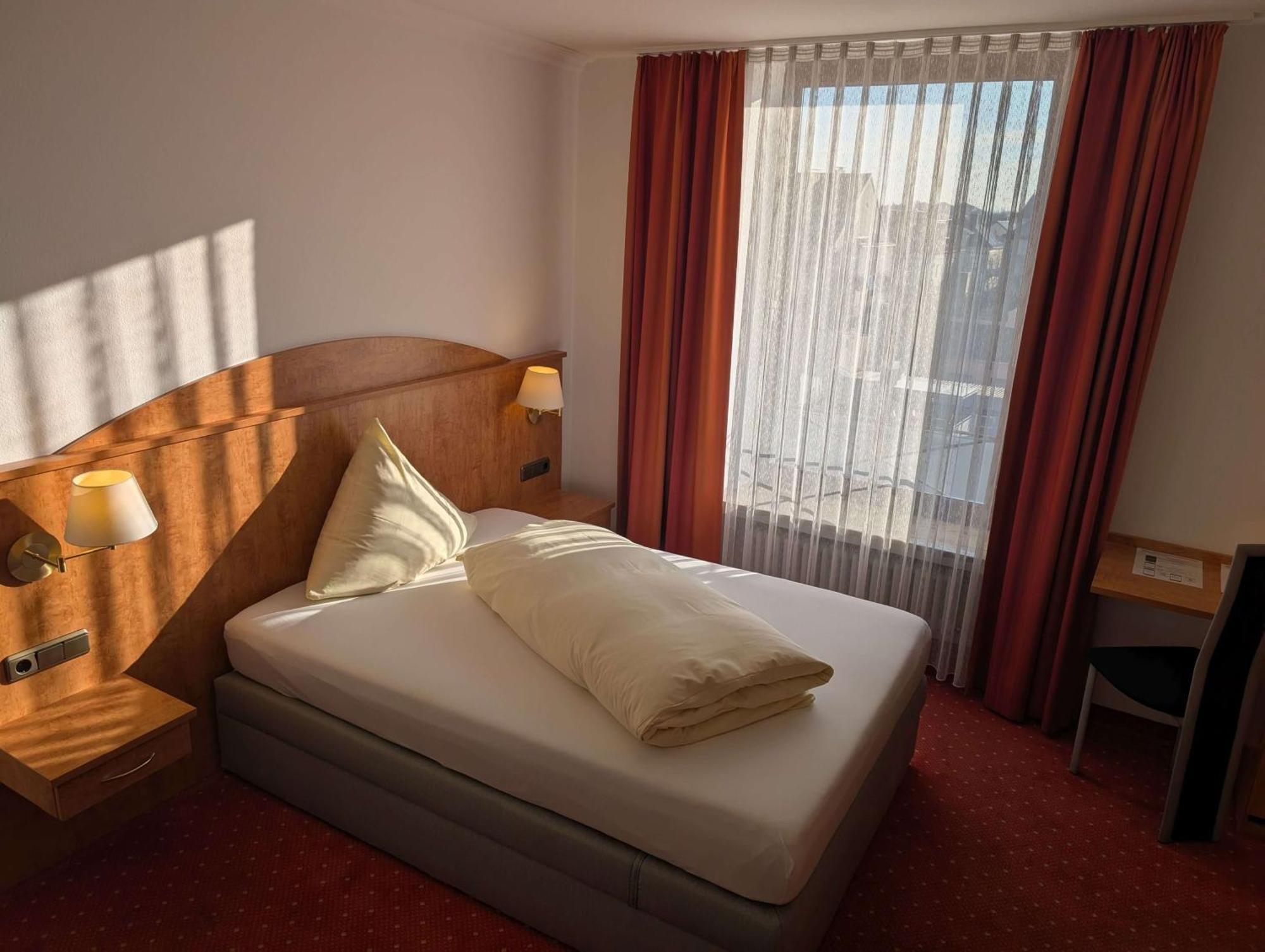 Stadthotel Augsburg Eksteriør bilde